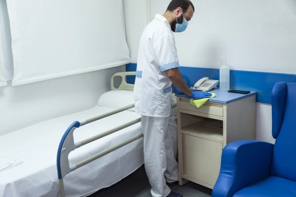 How Hospital Cleaning Services Support Staff Efficiency Holland, MI
